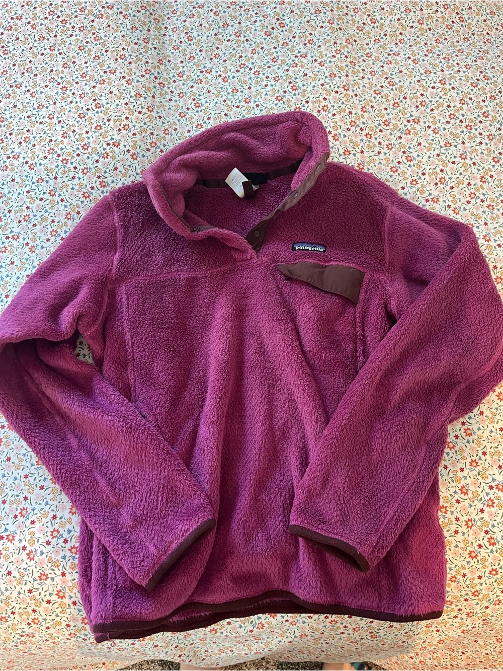 Patagonia Plush Fleece Pullover in magenta size M